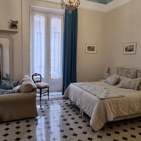 Dimora Donn'Alba Apartamento Nápoles Exterior foto