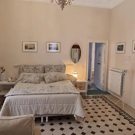 Dimora Donn'Alba Apartamento Nápoles Exterior foto