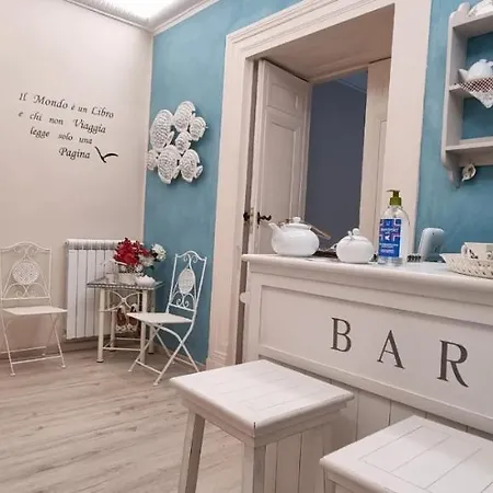 Dimora Donn'Alba Apartamento Nápoles Exterior foto